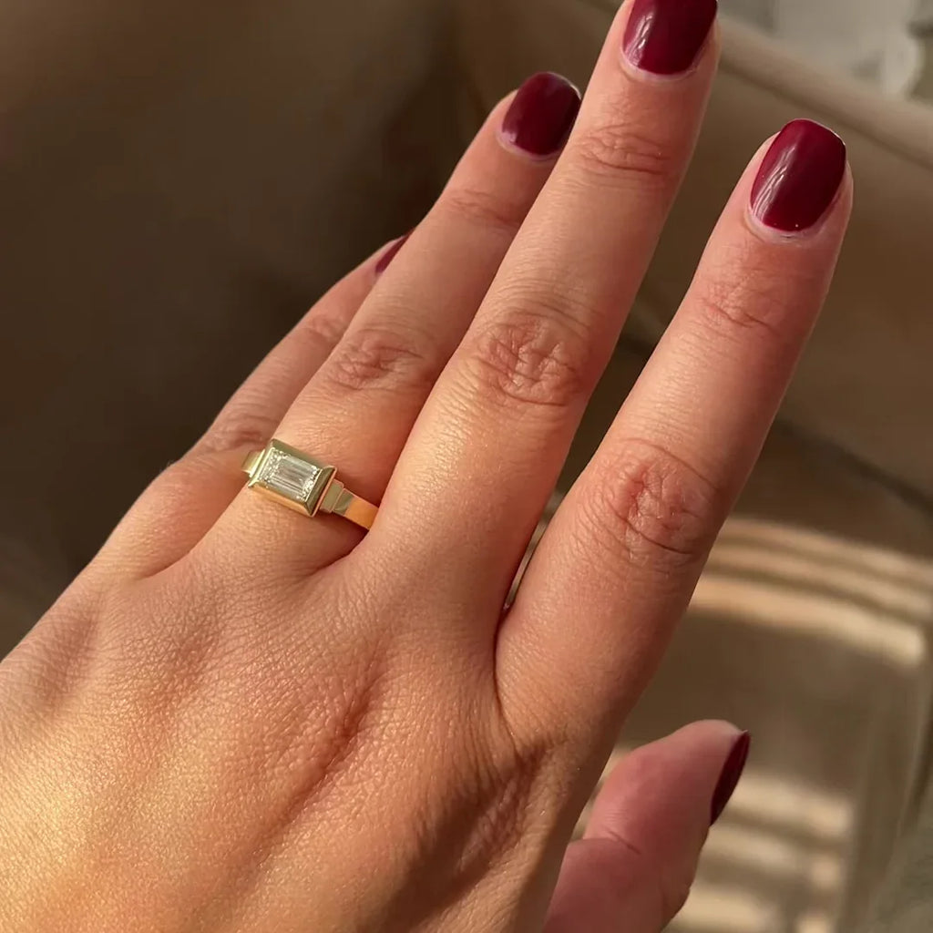 Julep - 1.02 Baguette Lab Diamond Flush Set Renaissance Inspired Solitaire - Seven Swans Fine Jewellery